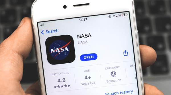 NASA app iOS store